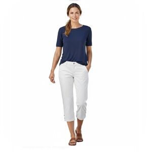 Classic White Cropped Jeans for Women